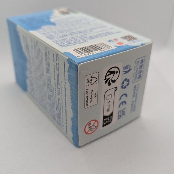 Pin for Love Labubu "Q" (Resealed) - Picture 5 of 5